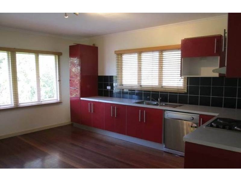 20 Ashvale Street, Kingston QLD 4114