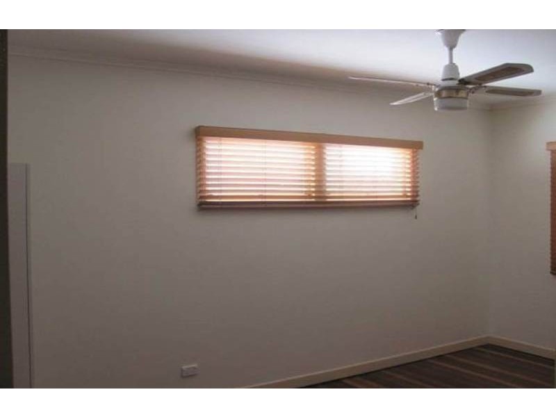 20 Ashvale Street, Kingston QLD 4114