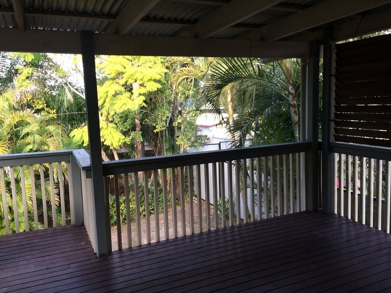 9 Sinclair Place, Beenleigh QLD 4207