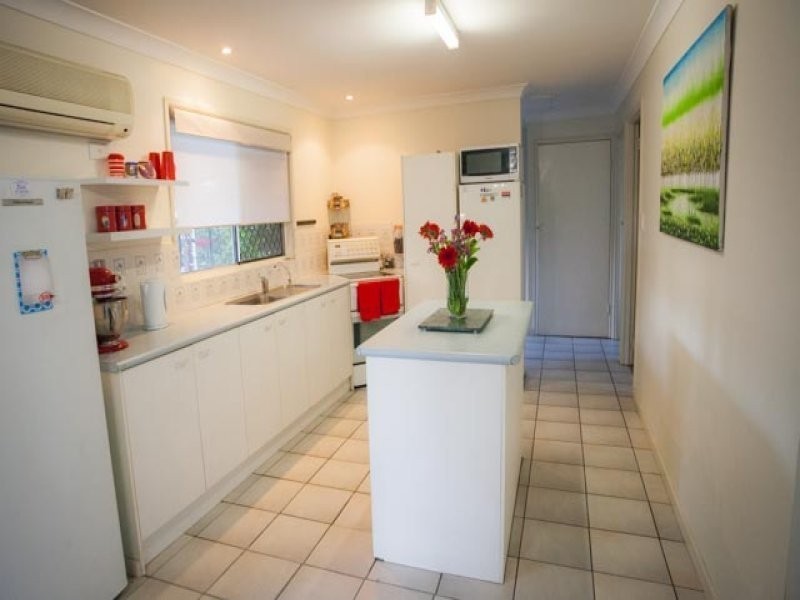 16 Maple Street, Marsden QLD 4132