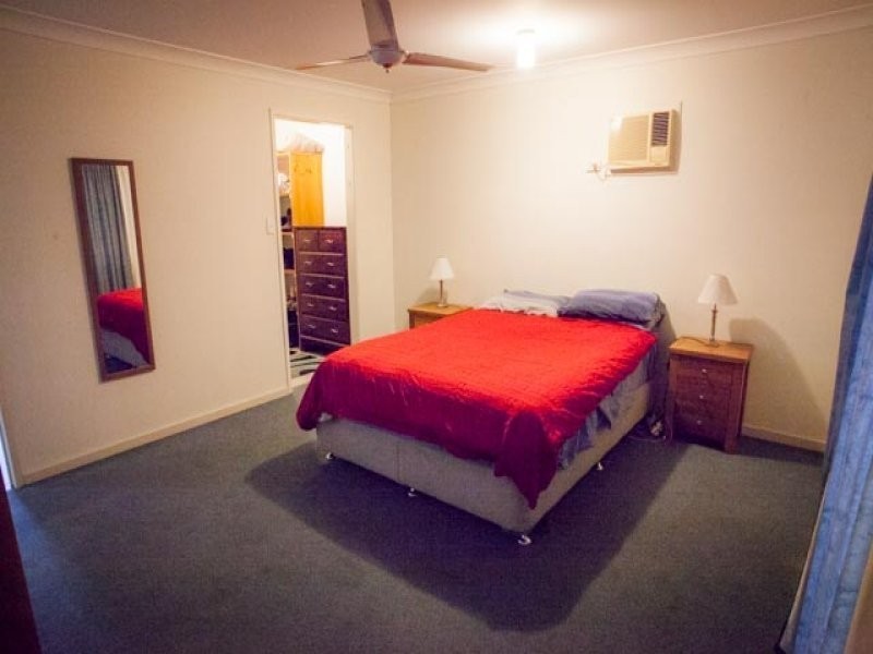 16 Maple Street, Marsden QLD 4132