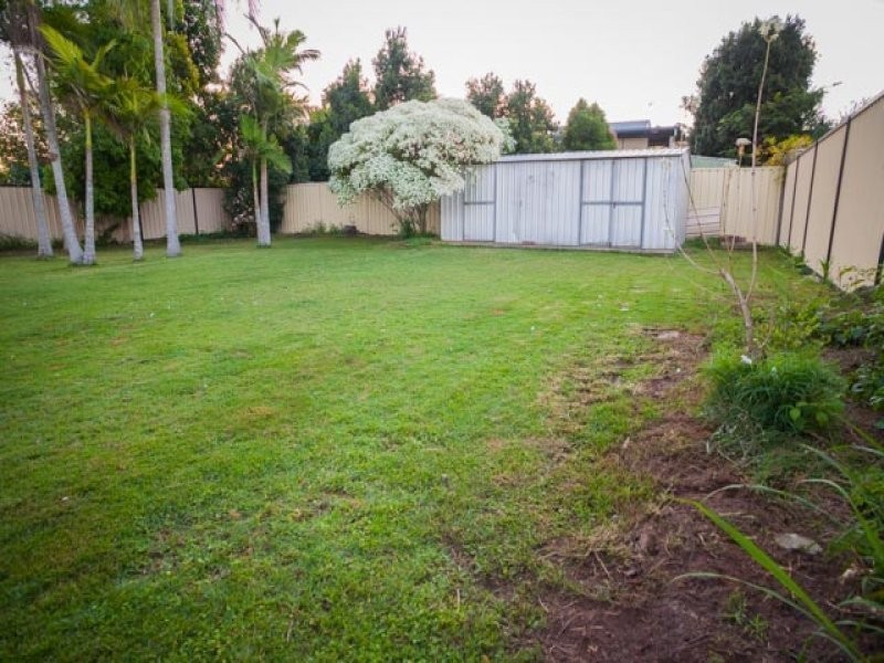 16 Maple Street, Marsden QLD 4132