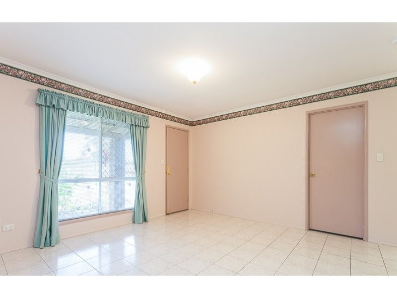 16 Melnik Drive, Loganlea QLD 4131