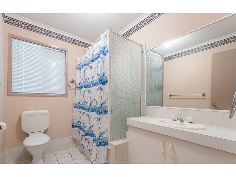 16 Melnik Drive, Loganlea QLD 4131