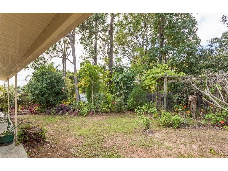 16 Melnik Drive, Loganlea QLD 4131