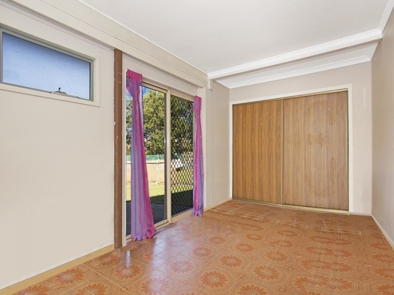 39 Samsonvale Road, Strathpine QLD 4500