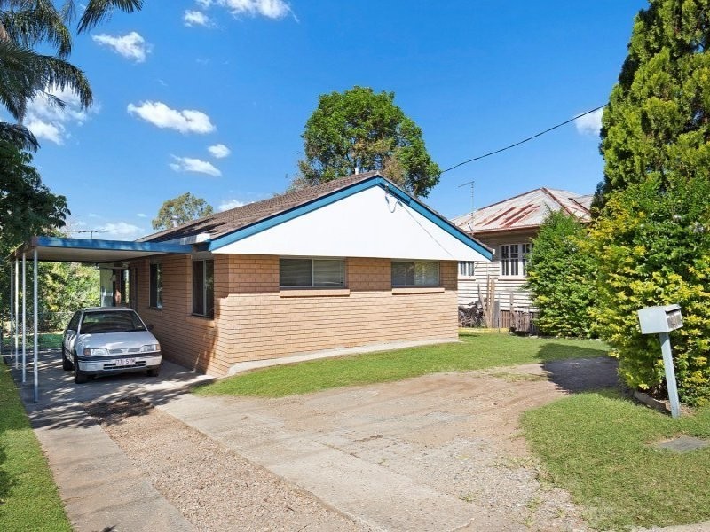 39 Samsonvale Road, Strathpine QLD 4500