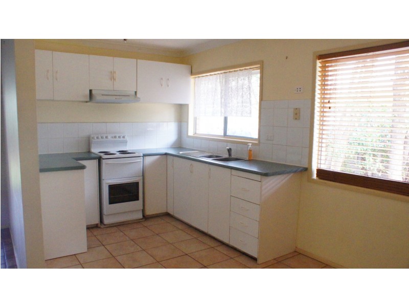 39 Samsonvale Road, Strathpine QLD 4500