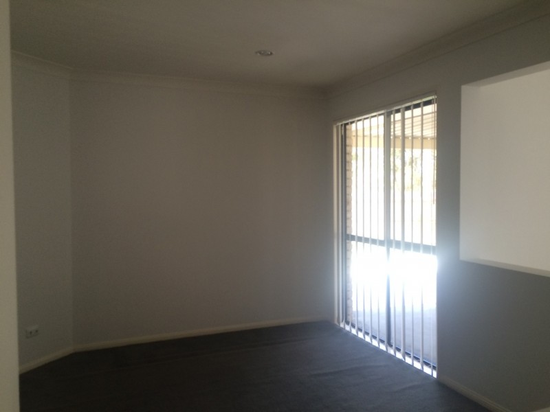 78 Paul Drive, Regents Park QLD 4118