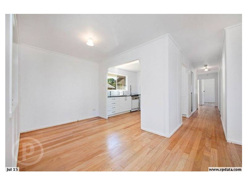 10 Knight Street, Loganlea QLD 4131