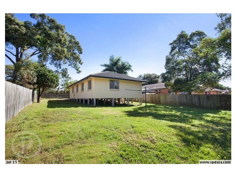 10 Knight Street, Loganlea QLD 4131