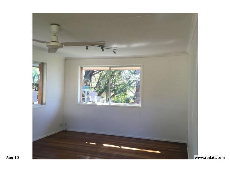 15 Bramston Street, Woodridge QLD 4114