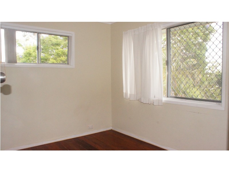 22 Kenny Street, Woodridge QLD 4114