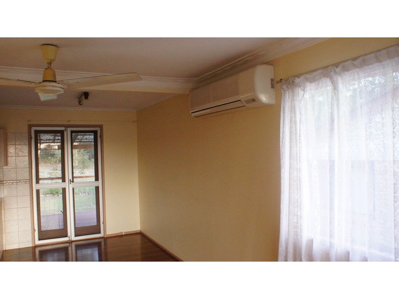 26 Amsterdam Street, Wishart QLD 4122