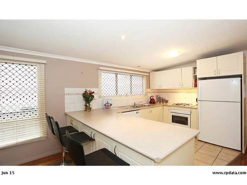 12 Cambus Street, Runcorn QLD 4113