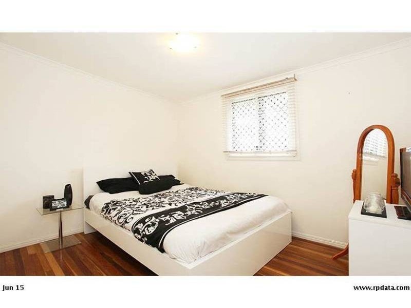 12 Cambus Street, Runcorn QLD 4113