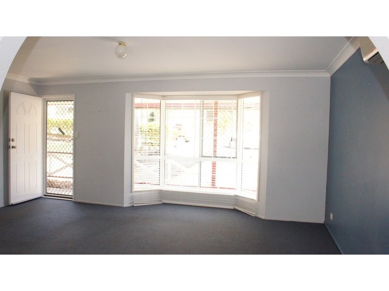 8 Fairfax Avenue, Bethania QLD 4205