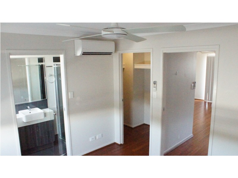 26 Cascade Lane, Fitzgibbon QLD 4018