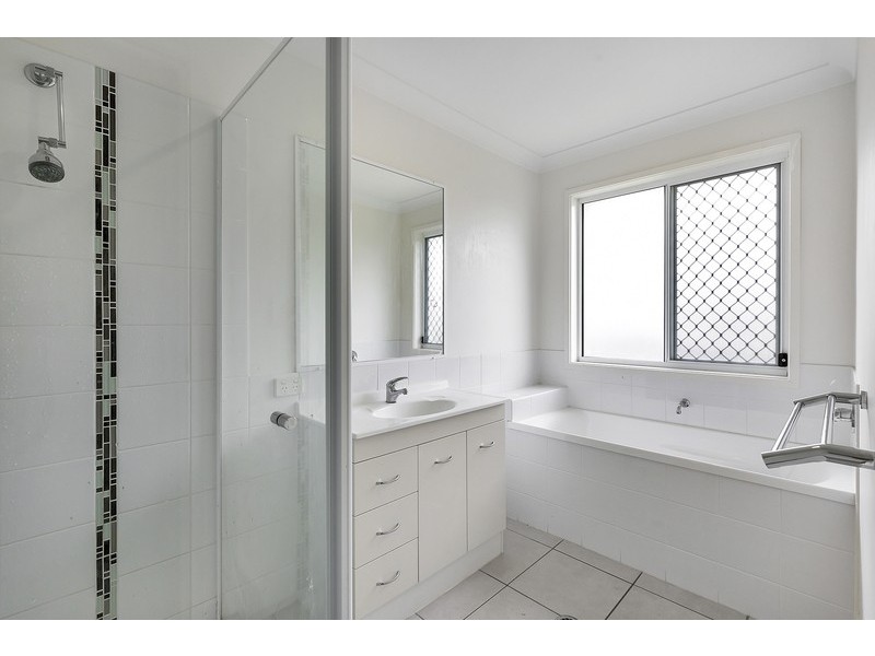 54 Gordon Street, Bellbird Park QLD 4300