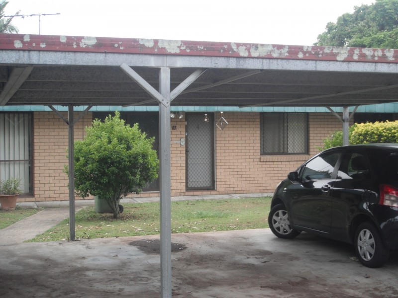 4/4 Conoble street, Eagleby QLD 4207