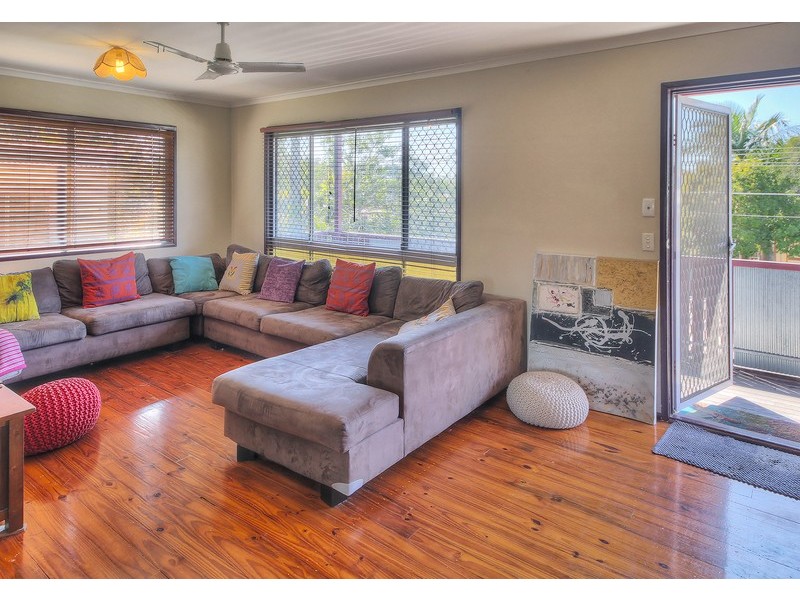 8 Hannam Street, Woodridge QLD 4114