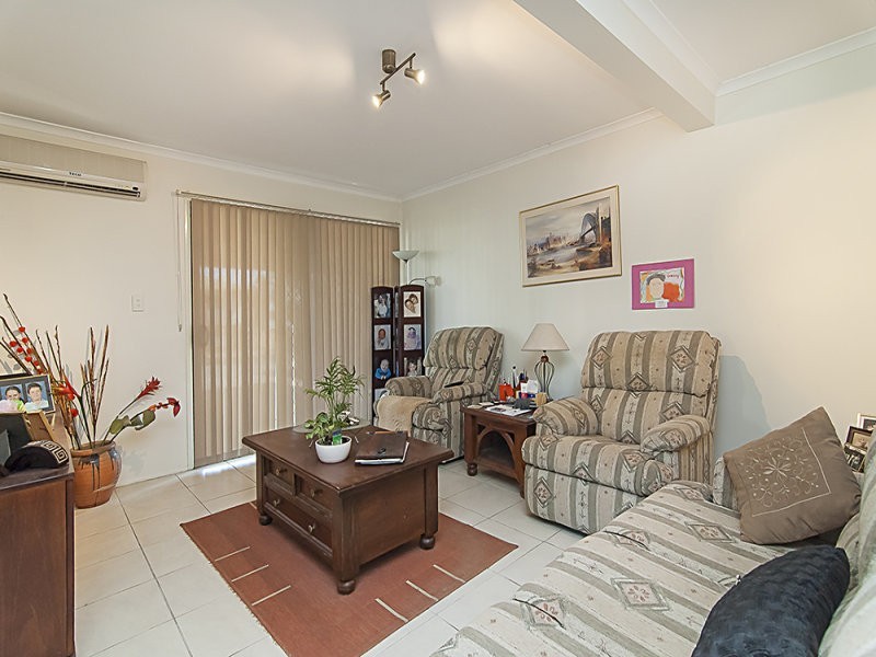 2 Wilga Court, Crestmead QLD 4132