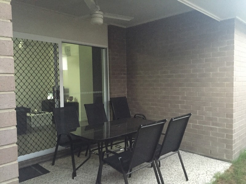 2/54 Stringybark Street, Regents Park QLD 4118