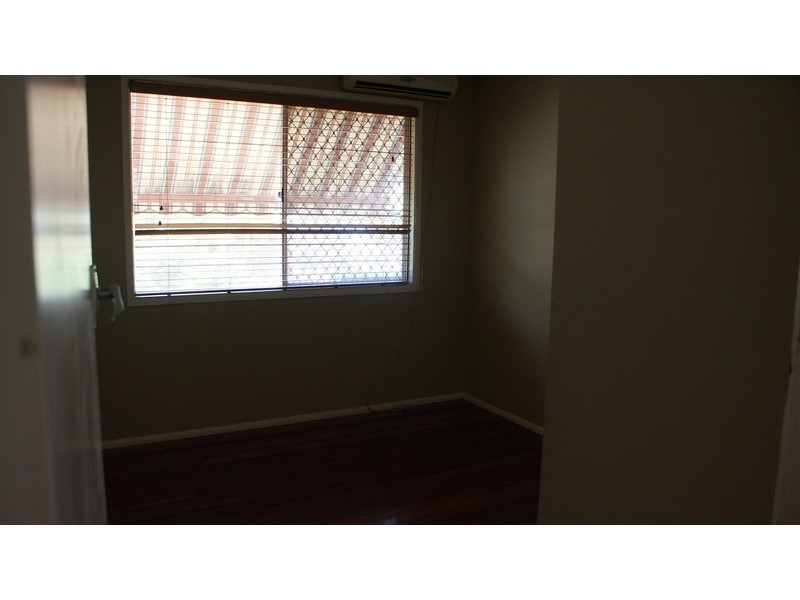 26 Camelia Avenue, Logan Central QLD 4114