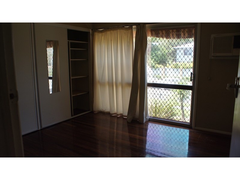 26 Camelia Avenue, Logan Central QLD 4114