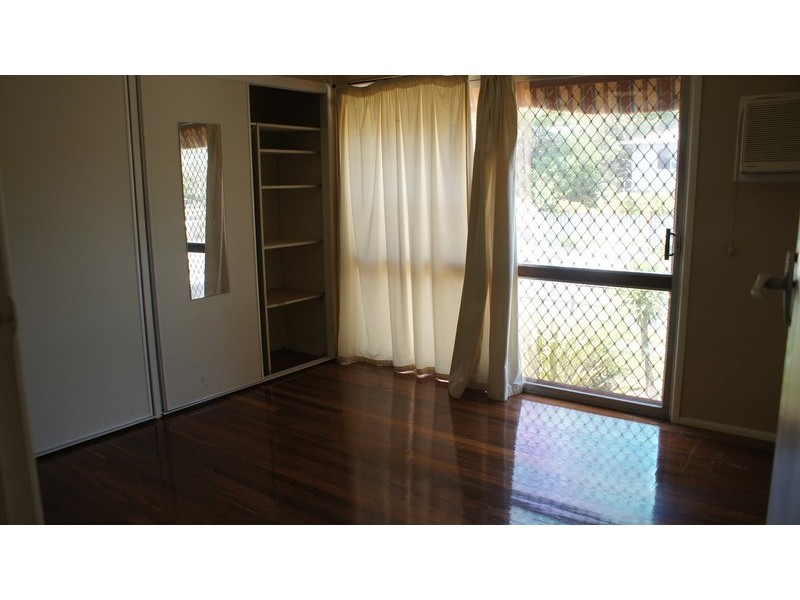 26 Camelia Avenue, Logan Central QLD 4114