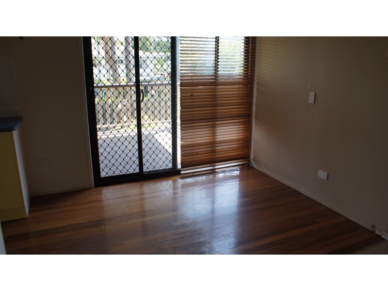 26 Camelia Avenue, Logan Central QLD 4114