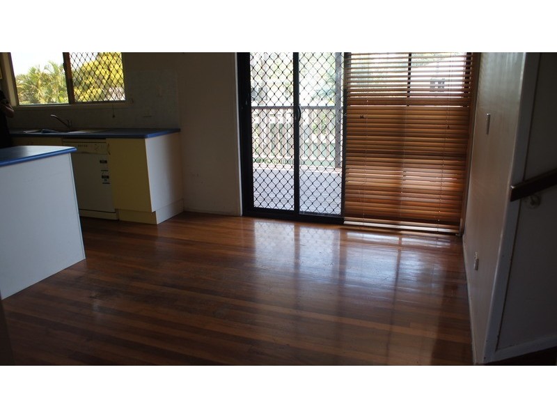 26 Camelia Avenue, Logan Central QLD 4114