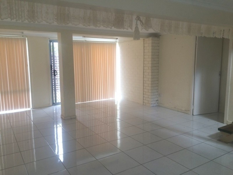 14 Crinum Street, Crestmead QLD 4132