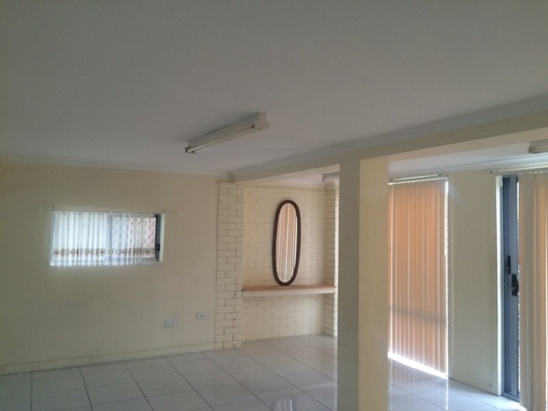 14 Crinum Street, Crestmead QLD 4132