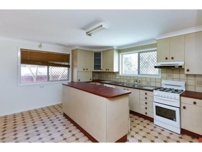 15 Talganda Street, Woodridge QLD 4114