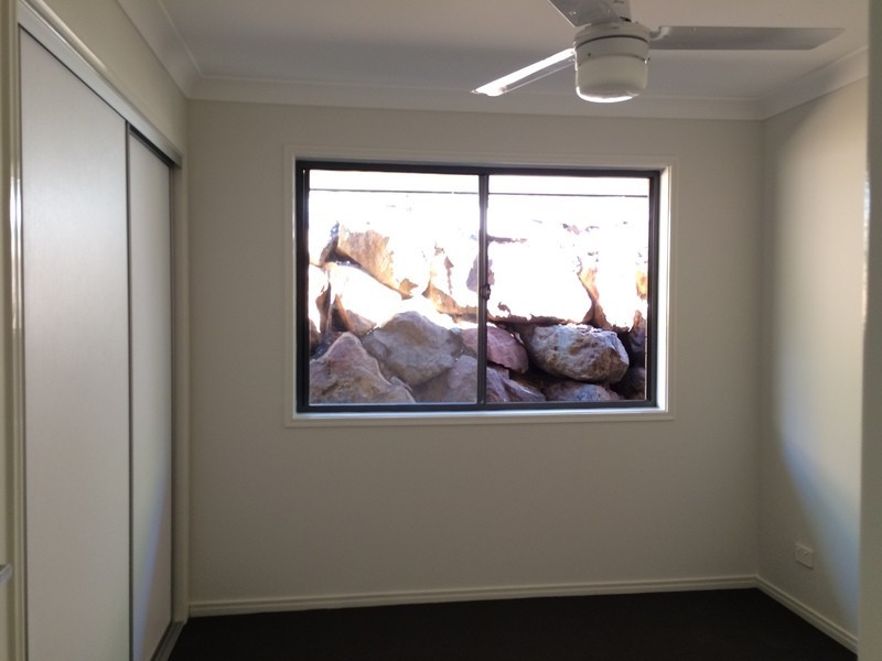 2/14 Bahrs Point Drive, Bahrs Scrub QLD 4207
