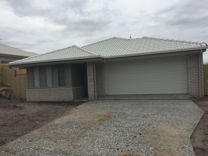 5  Breasley Street, Willowvale QLD 4370