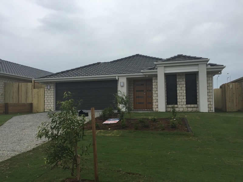 28 Cottrell Drive, Pimpama QLD 4209