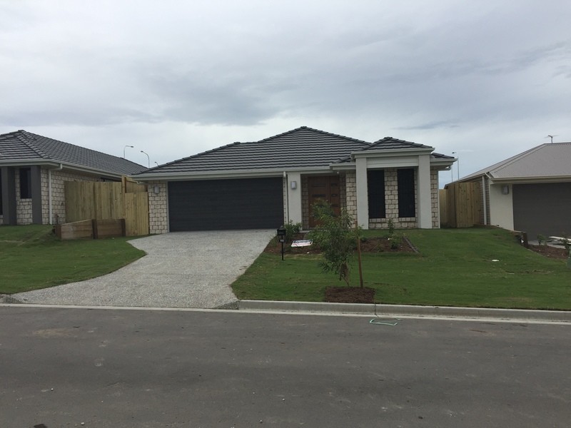 28 Cottrell Drive, Pimpama QLD 4209