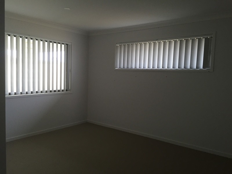 28 Cottrell Drive, Pimpama QLD 4209