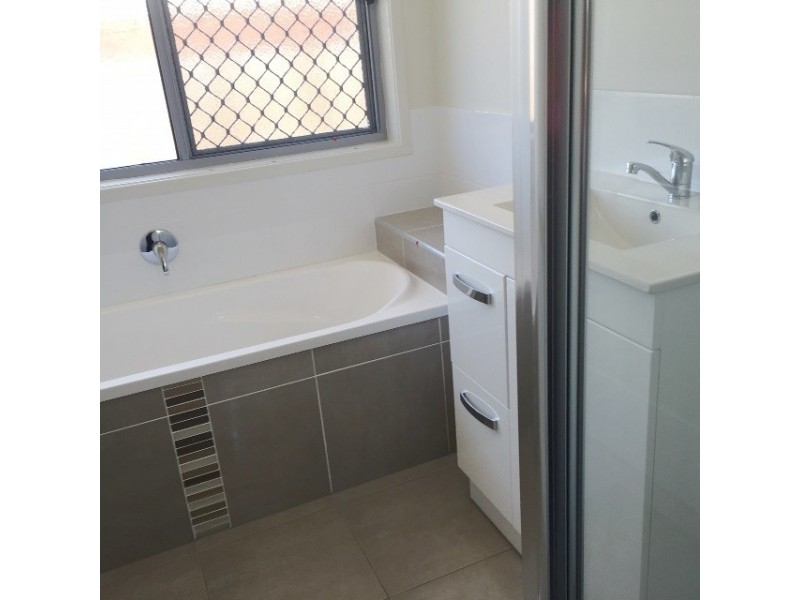 15 Baxter Crescent, Caboolture QLD 4510