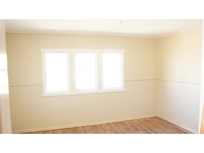 4 Somerset Drive, Deception Bay QLD 4508