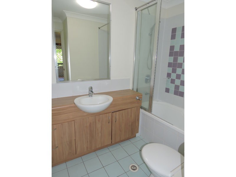 6/65 Sisley Street, St Lucia QLD 4067