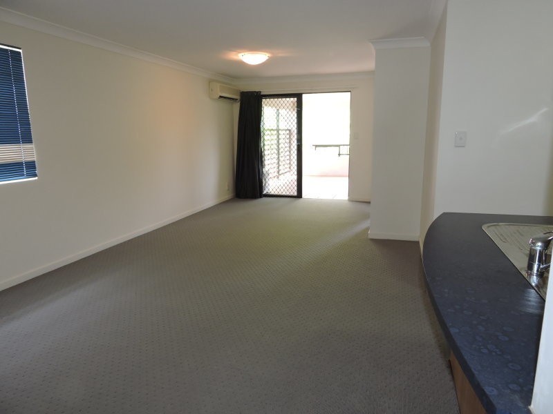 6/65 Sisley Street, St Lucia QLD 4067