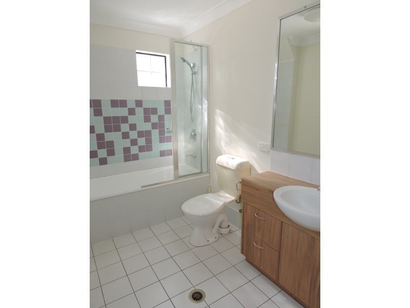 6/65 Sisley Street, St Lucia QLD 4067