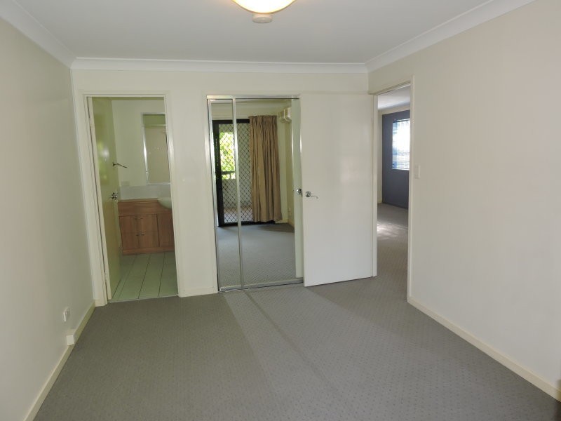 6/65 Sisley Street, St Lucia QLD 4067