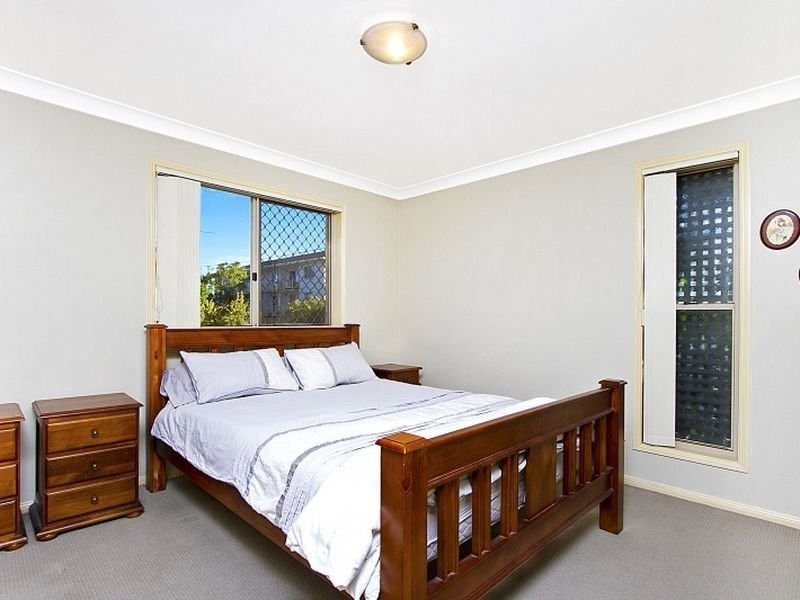 2/125 Chaucer Street, Moorooka QLD 4105