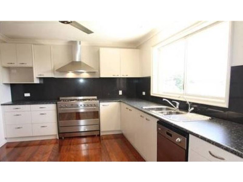 96 Felstead Street, Everton Park QLD 4053