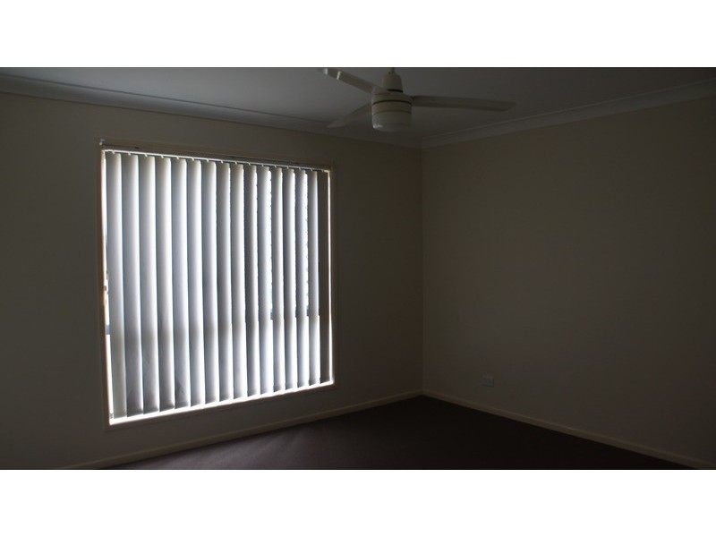 14 Schafer Court, Edens Landing QLD 4207