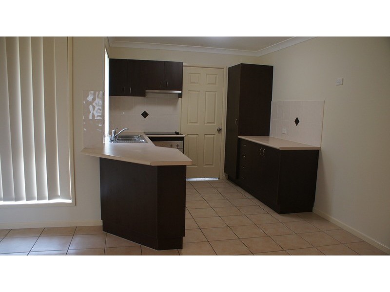 14 Schafer Court, Edens Landing QLD 4207